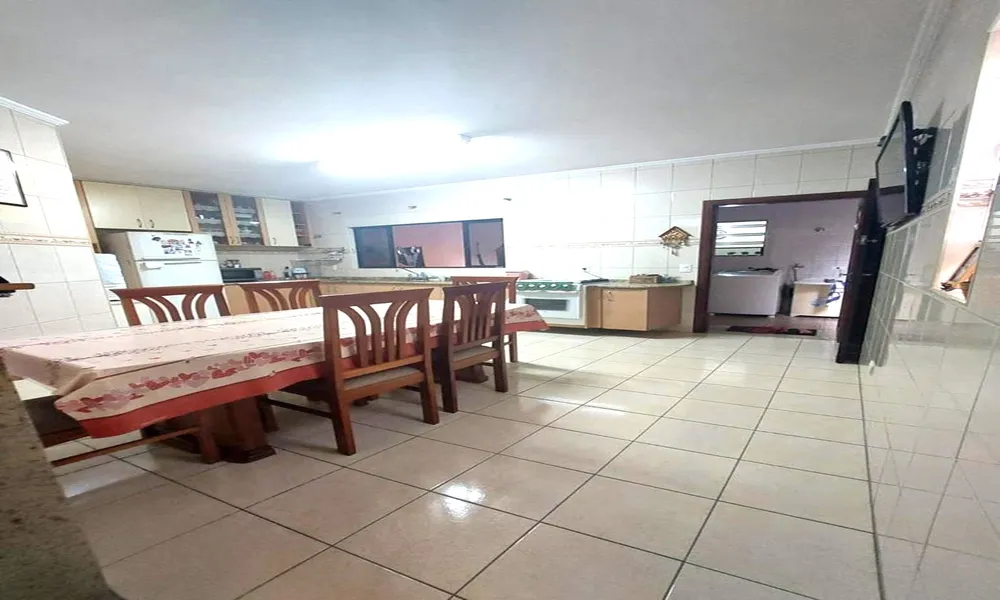 Casa, 3 quartos, 265 m² - Foto 6