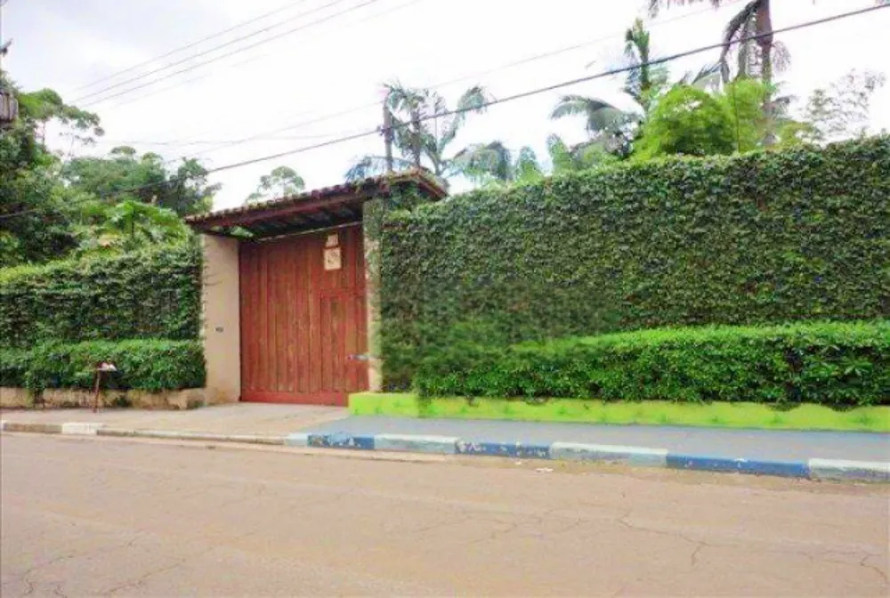 Casa, 5 quartos, 900 m² - Foto 1