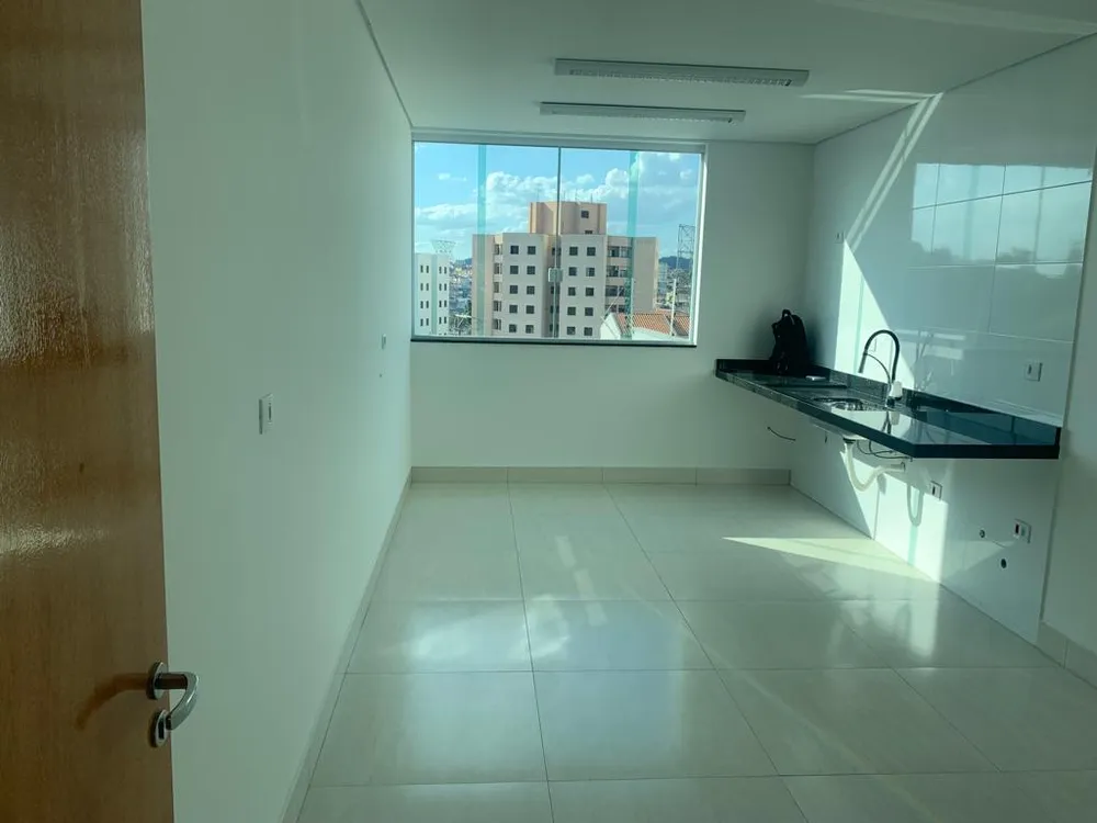 Sobrado, 3 quartos, 170 m² - Foto 2