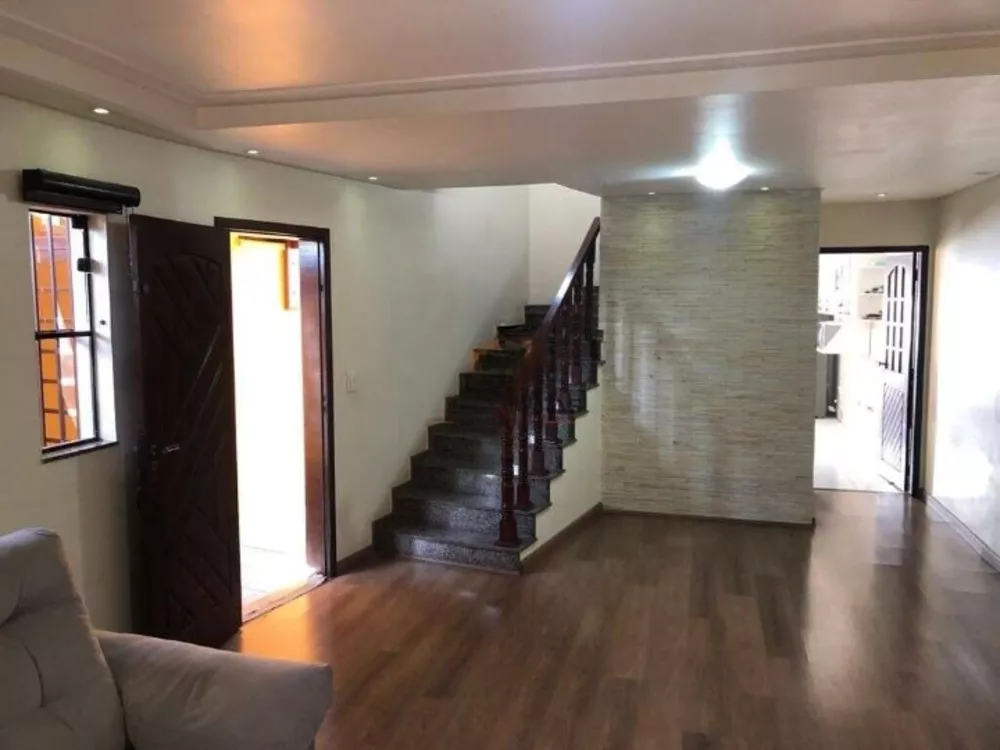 Sobrado à venda com 3 quartos, 121m² - Foto 2