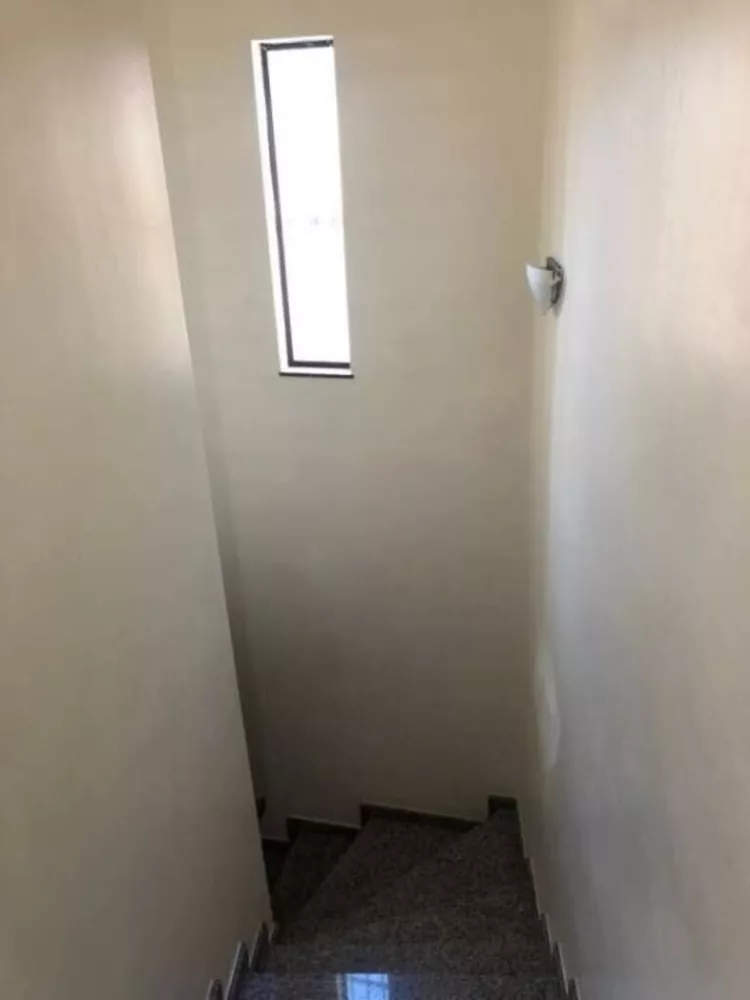 Sobrado à venda com 3 quartos, 121m² - Foto 4