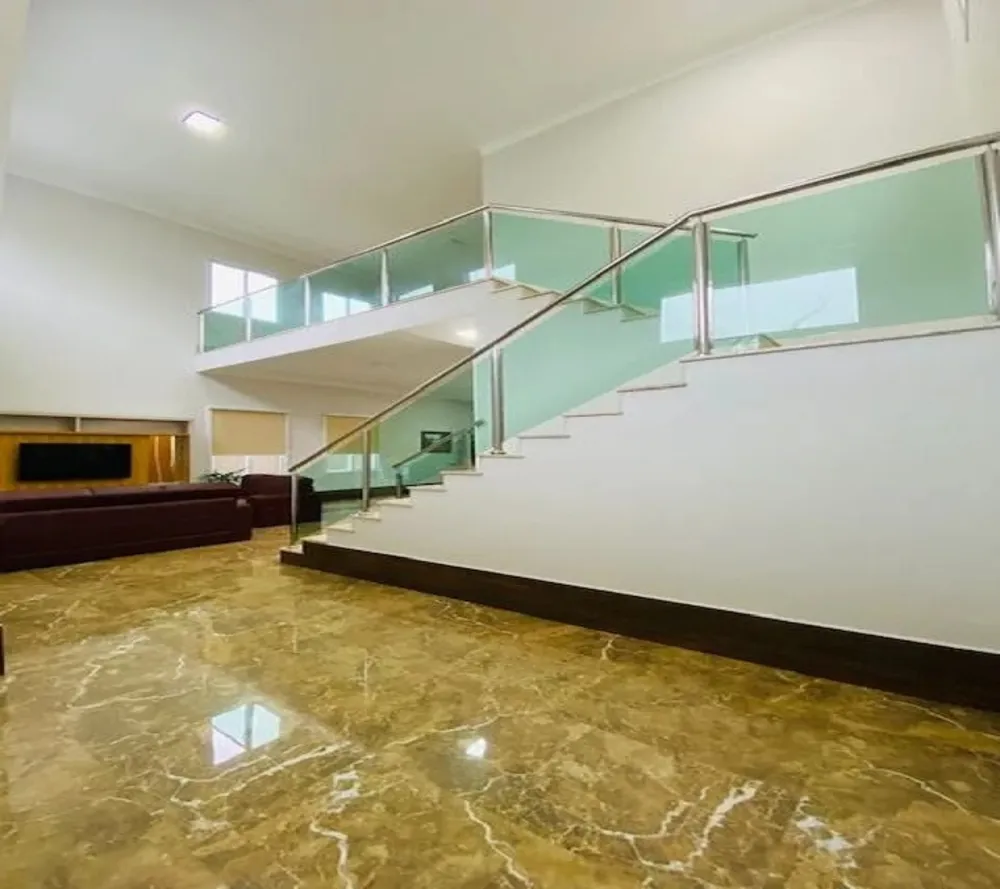 Sobrado, 3 quartos, 298 m² - Foto 2