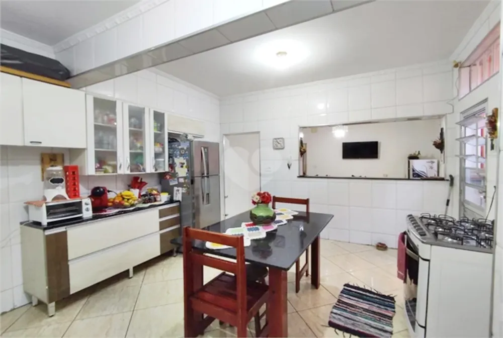 Sobrado, 2 quartos, 200 m² - Foto 1