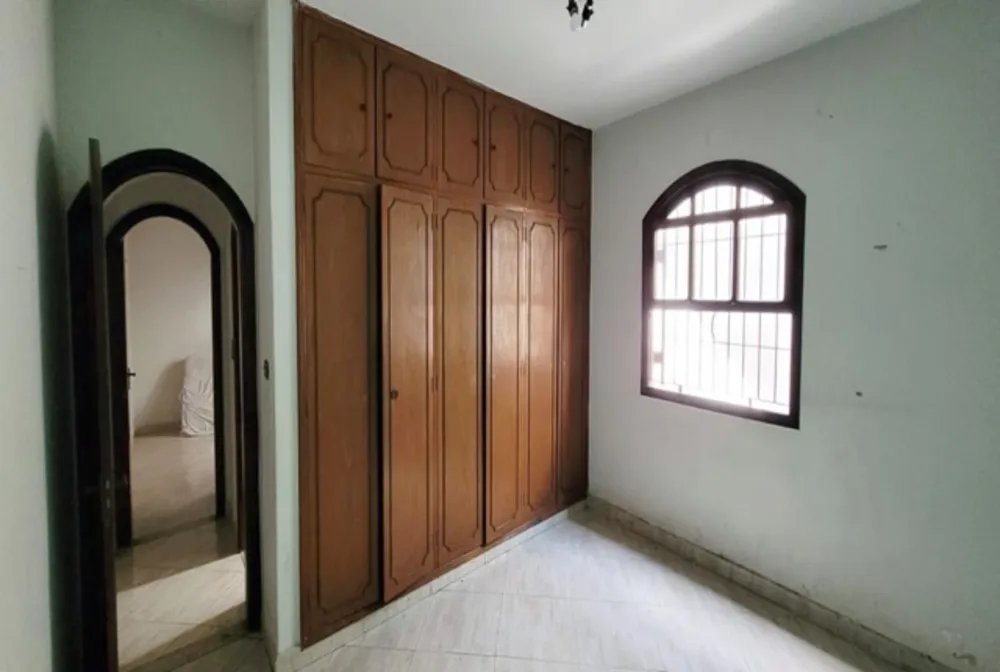Casa, 4 quartos, 290 m² - Foto 3