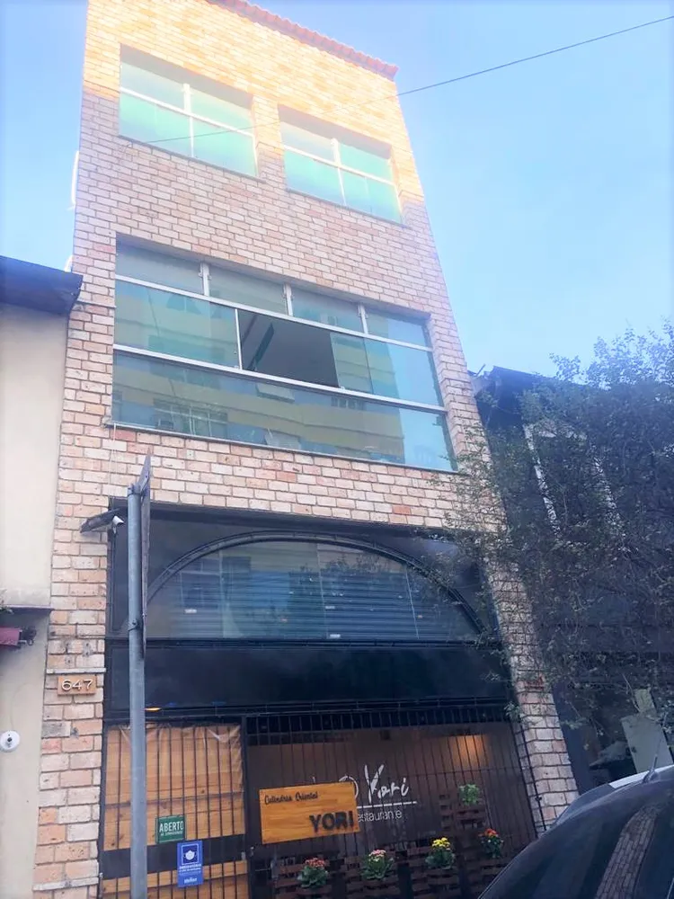 Sala-Conjunto, 300 m² - Foto 1