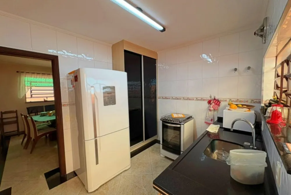 Casa, 4 quartos, 350 m² - Foto 3