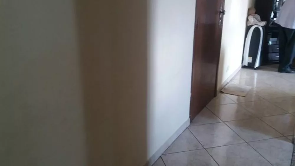 Apartamento à venda com 2 quartos, 62m² - Foto 6