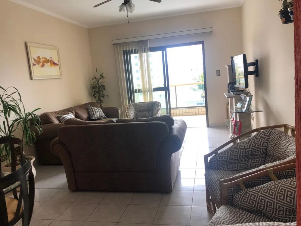 Apartamento, 3 quartos, 140 m² - Foto 1