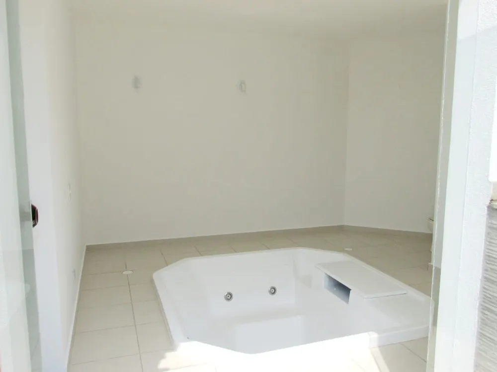 Casa, 4 quartos, 620 m² - Foto 1