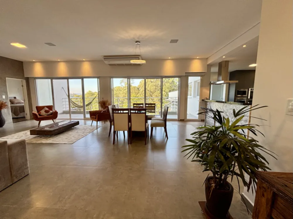 Casa, 4 quartos, 293 m² - Foto 2