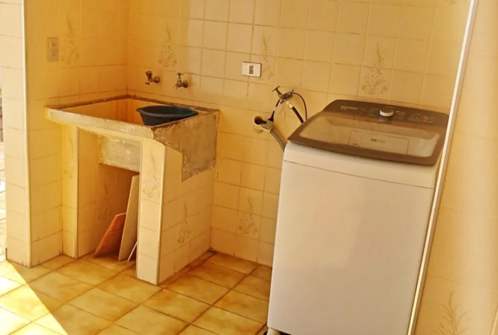 Sobrado, 3 quartos, 196 m² - Foto 1