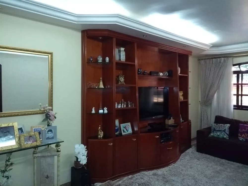 Sobrado à venda com 3 quartos, 240m² - Foto 3