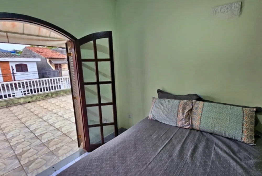 Sobrado, 3 quartos, 222 m² - Foto 1
