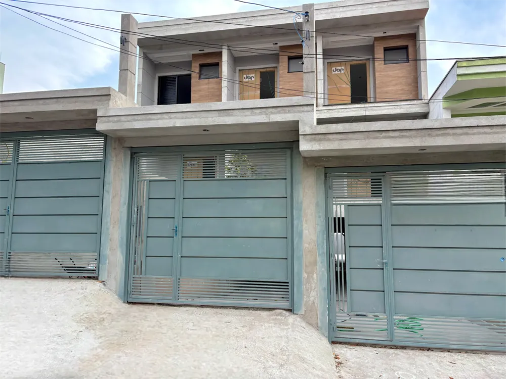 Casa, 3 quartos, 210 m² - Foto 1