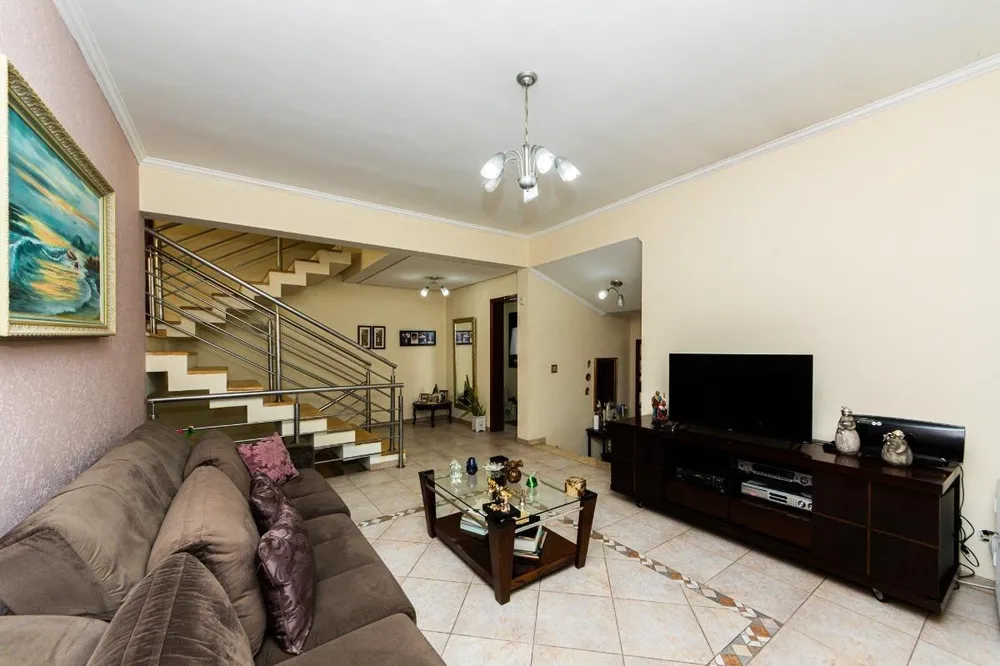 Sobrado, 4 quartos, 338 m² - Foto 1