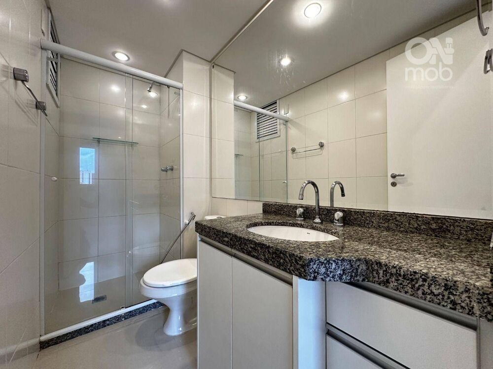 Apartamento à venda com 2 quartos, 66m² - Foto 26