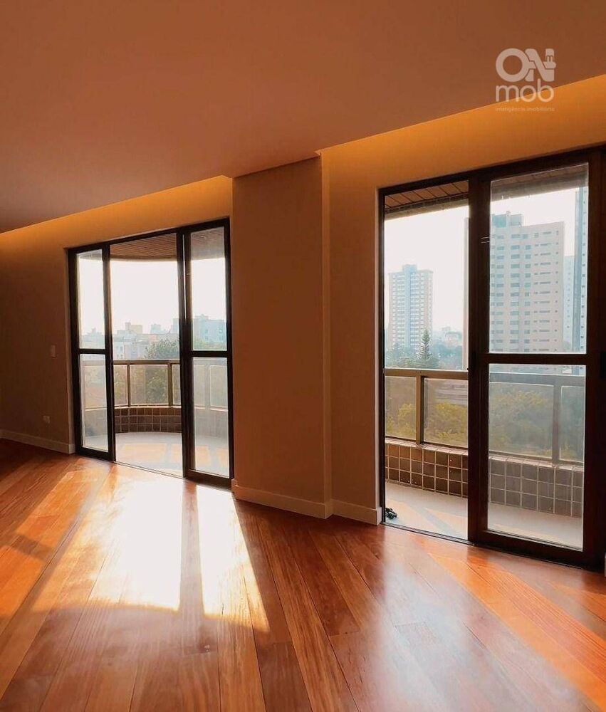 Apartamento à venda com 3 quartos, 194m² - Foto 5