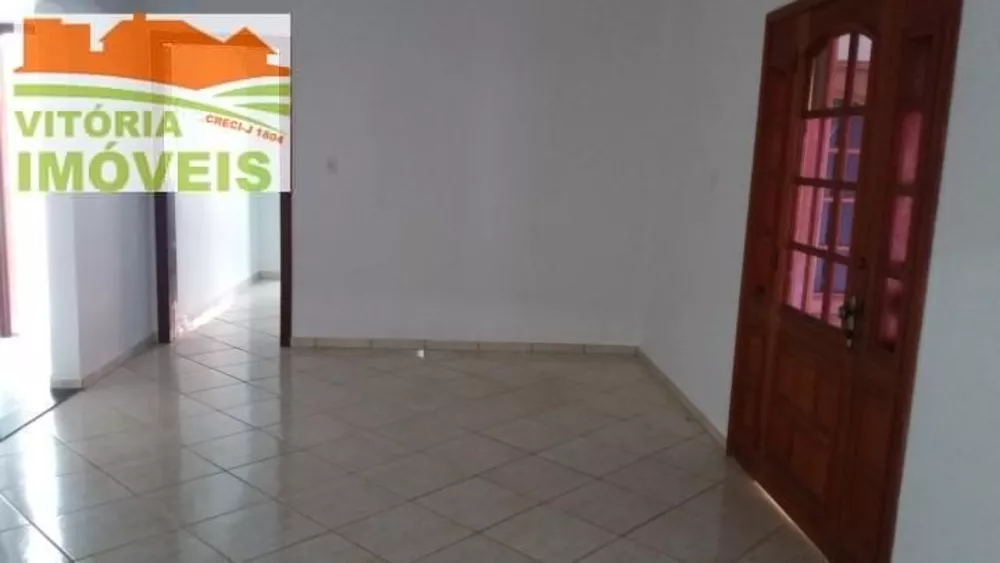 Casa à venda com 5 quartos, 450m² - Foto 2