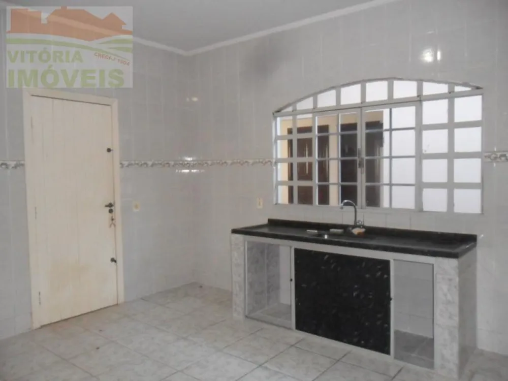 Casa, 4 quartos, 240 m² - Foto 12