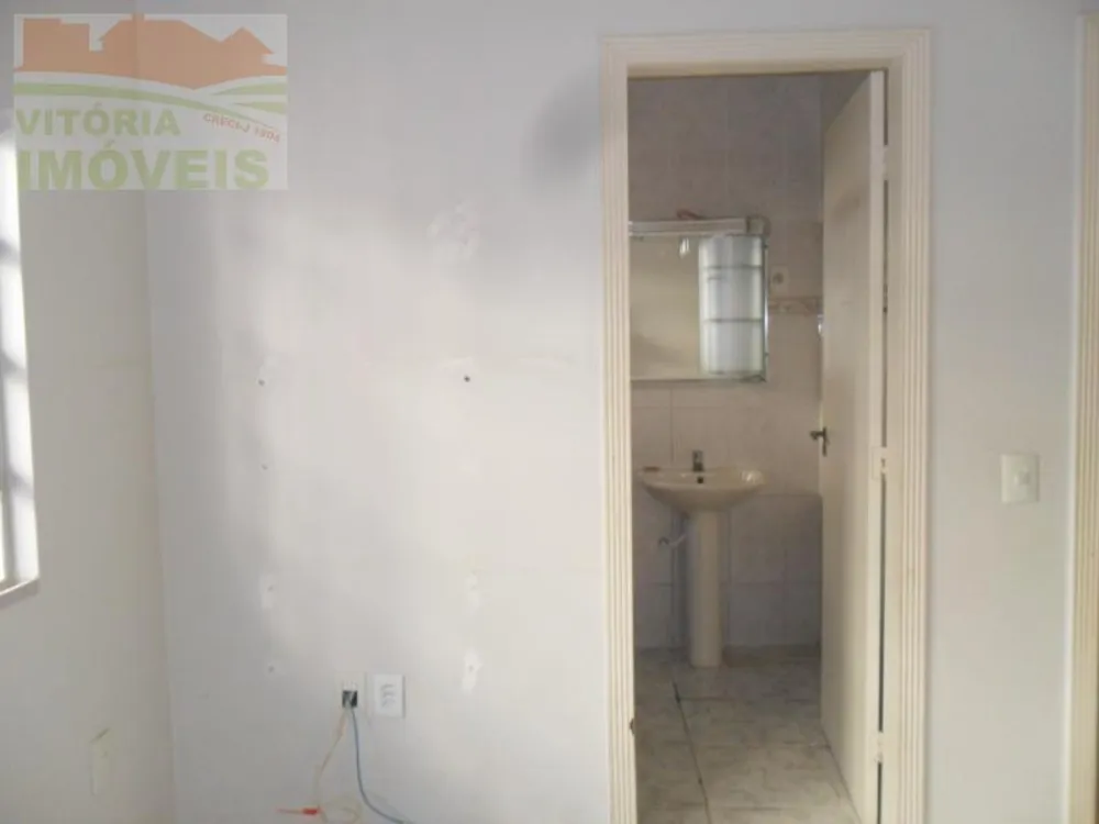 Casa, 4 quartos, 240 m² - Foto 9