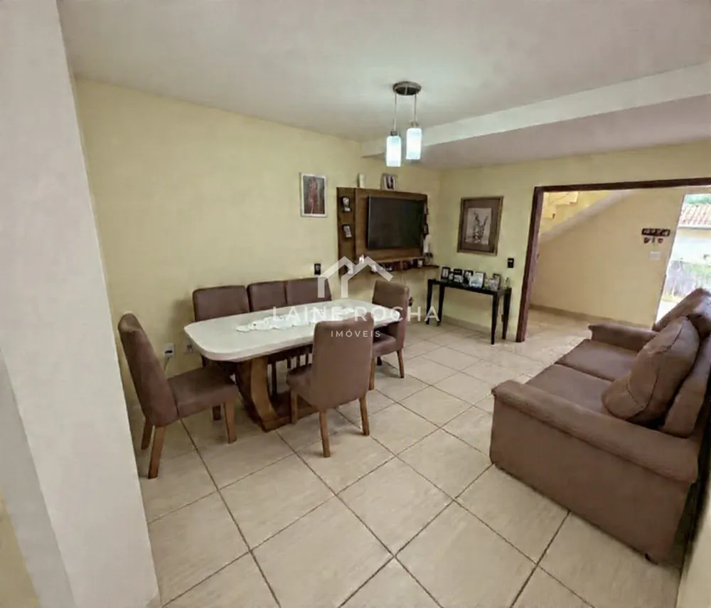 Sobrado, 4 quartos, 300 m² - Foto 1