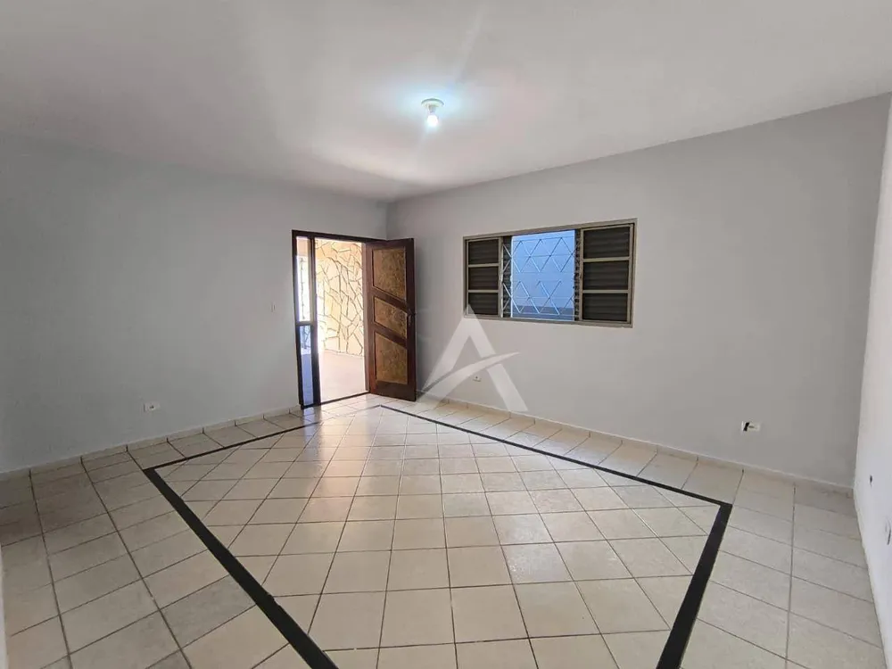 Casa, 3 quartos, 106 m² - Foto 1