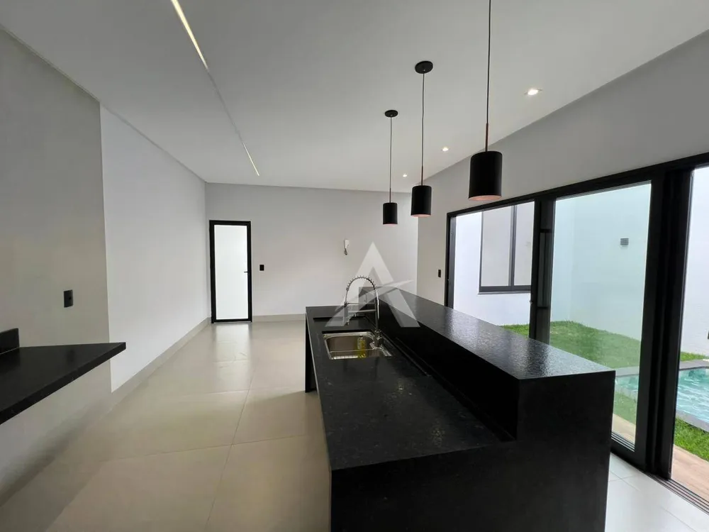 Casa, 3 quartos, 136 m² - Foto 4
