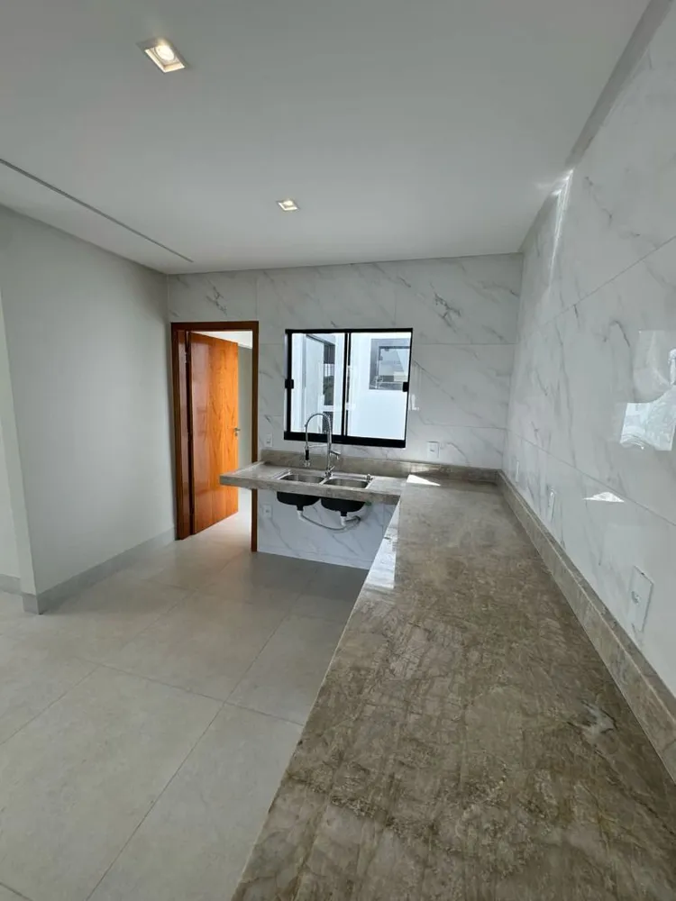 Casa, 3 quartos, 160 m² - Foto 4