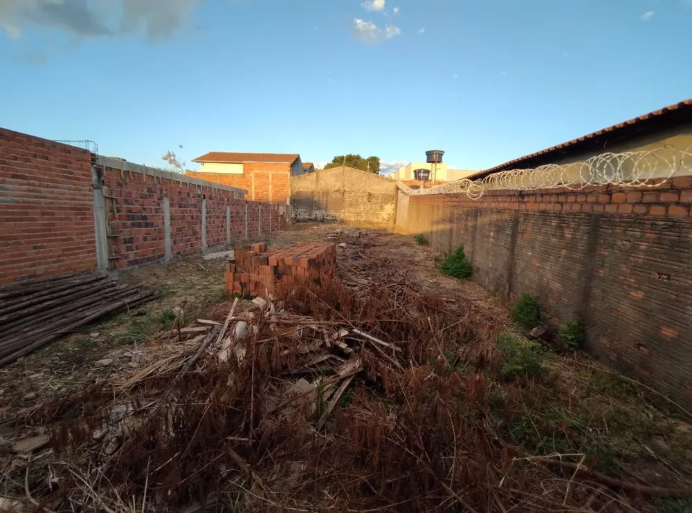 Terreno, 300 m² - Foto 1