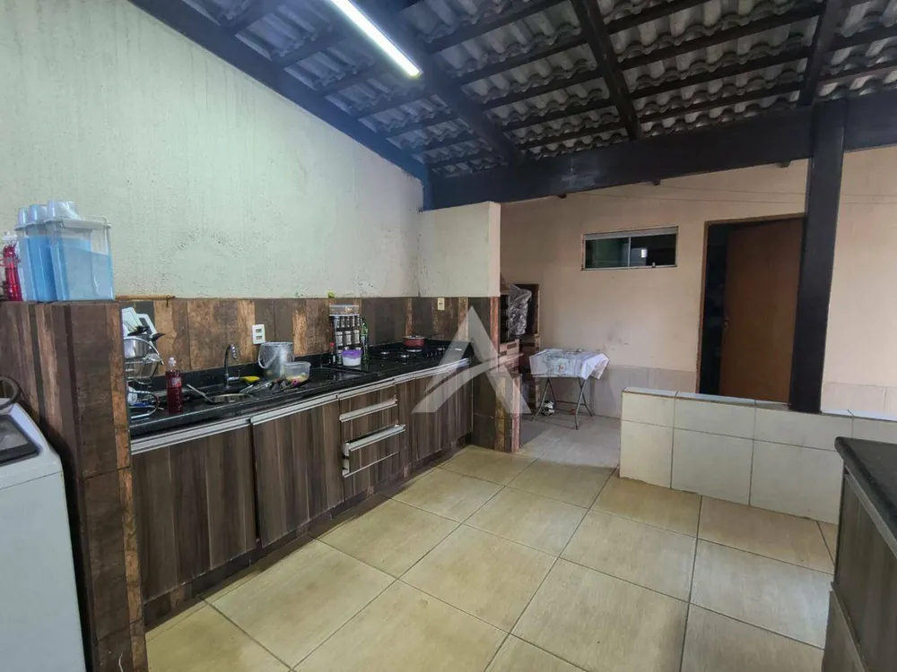Casa, 3 quartos, 220 m² - Foto 11