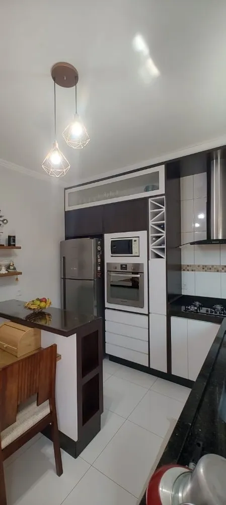 Casa, 3 quartos, 130 m² - Foto 1