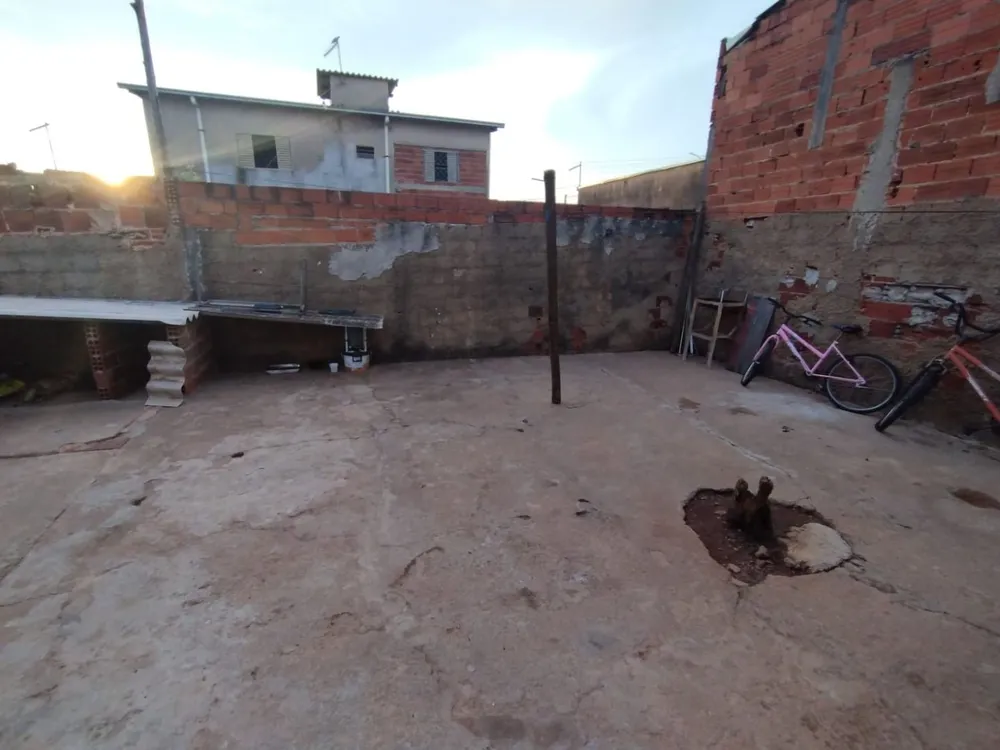 Casa, 3 quartos, 79 m² - Foto 2