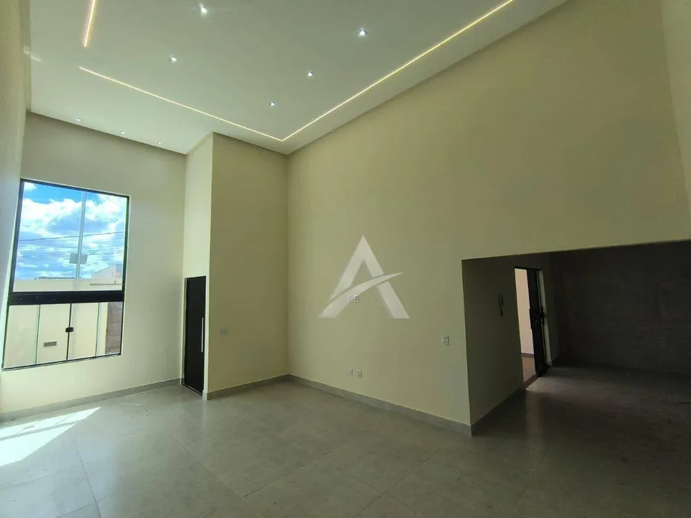 Casa, 3 quartos, 131 m² - Foto 2