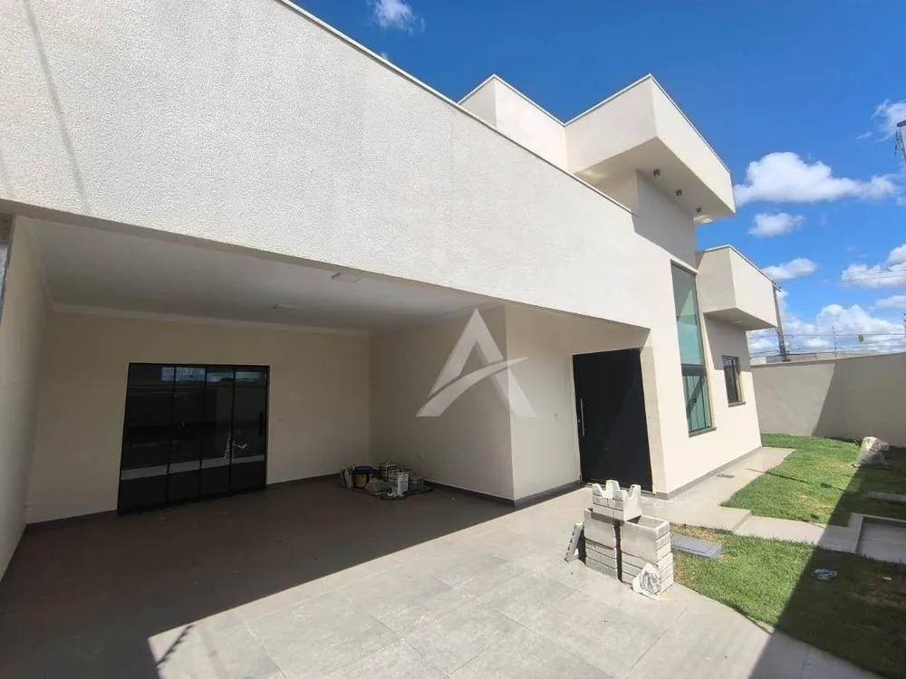 Casa, 3 quartos, 131 m² - Foto 1