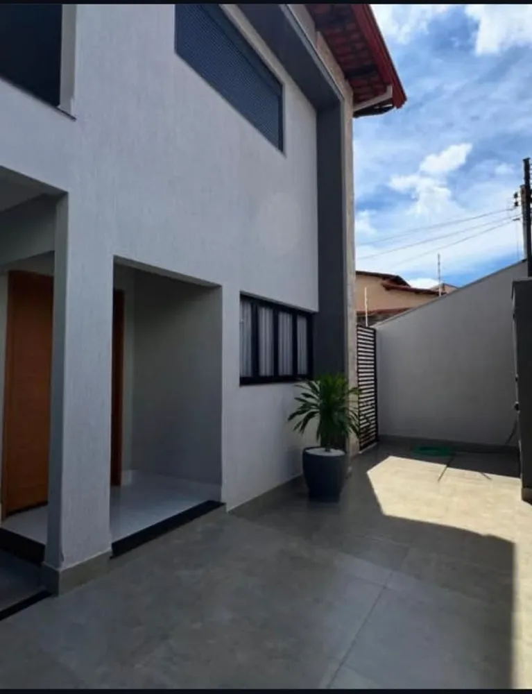 Sobrado, 4 quartos, 311 m² - Foto 2