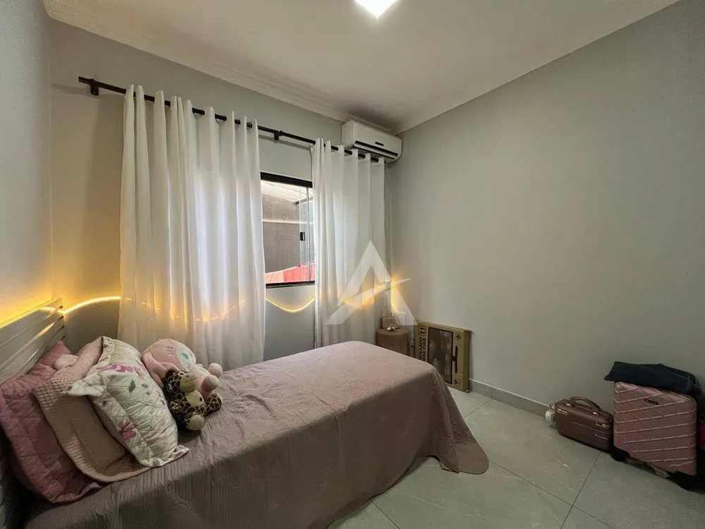 Casa, 3 quartos, 130 m² - Foto 7