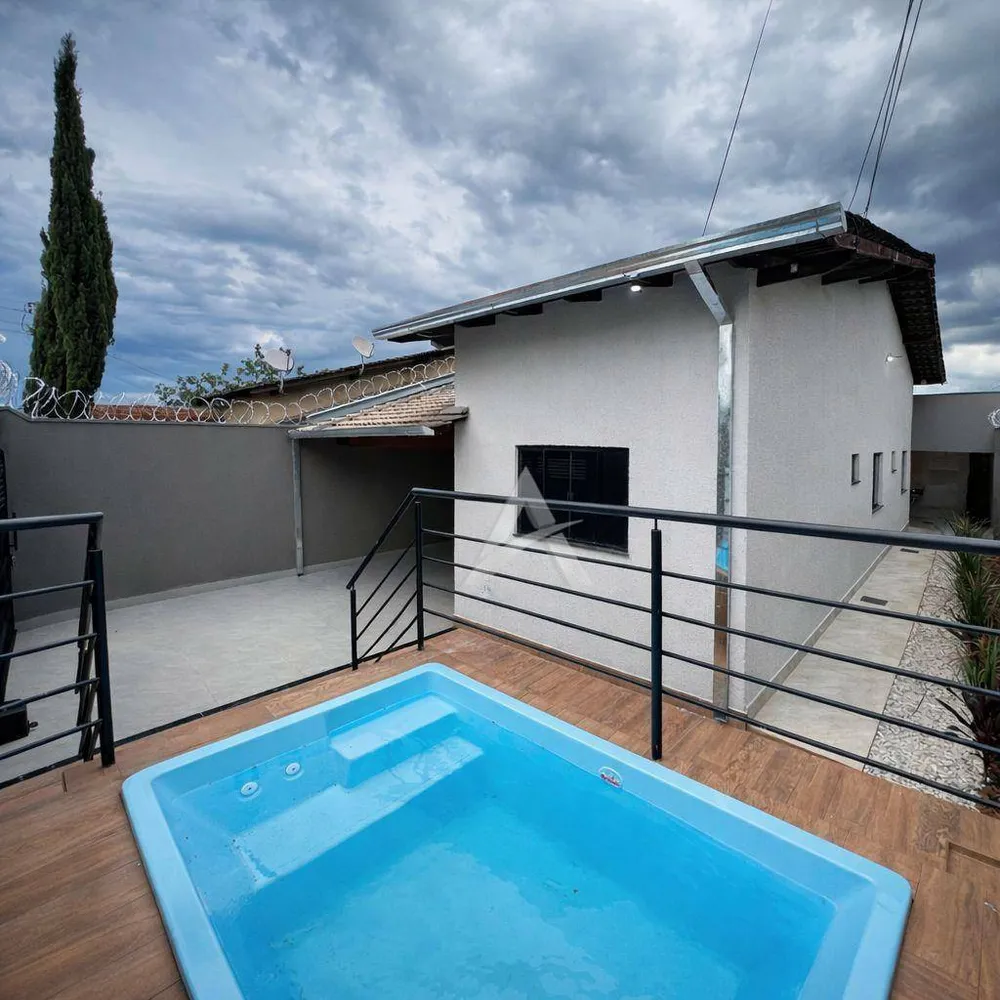 Casa, 3 quartos, 96 m² - Foto 1