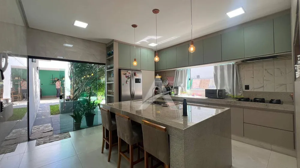 Casa, 3 quartos, 243 m² - Foto 9