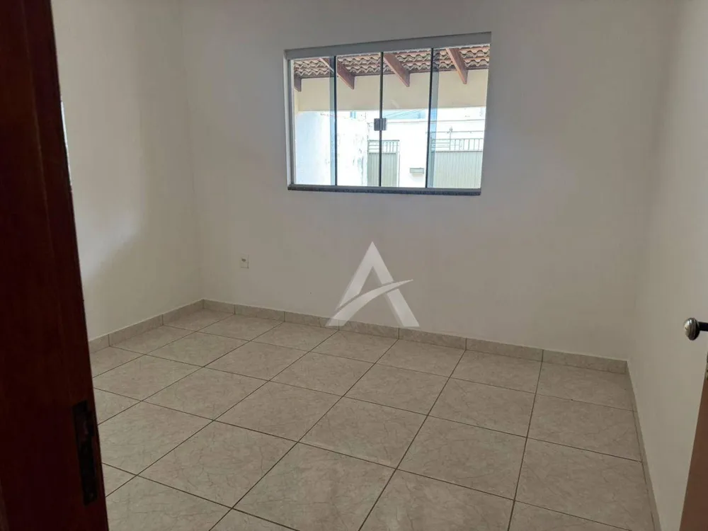 Casa, 3 quartos, 143 m² - Foto 3