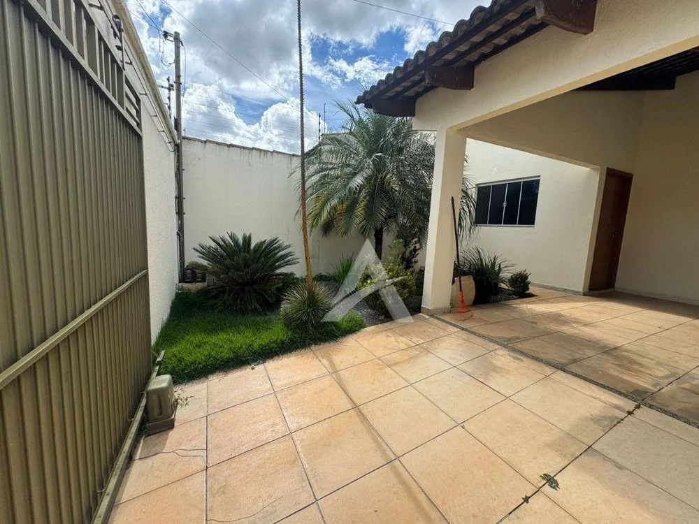 Casa, 3 quartos, 143 m² - Foto 1