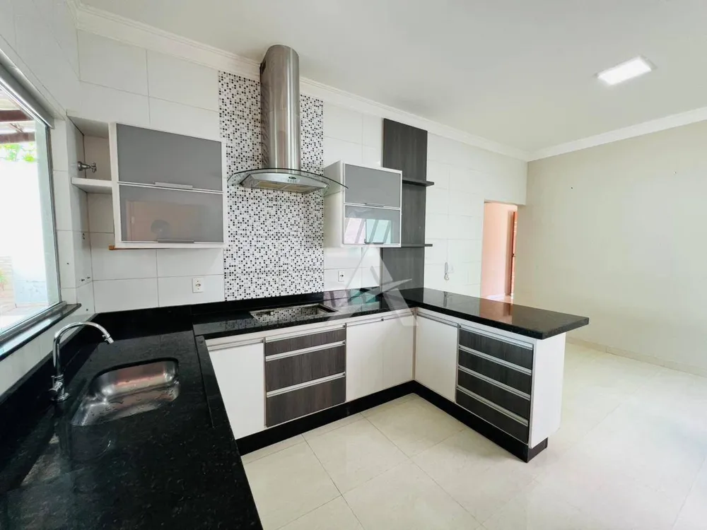 Casa, 3 quartos, 160 m² - Foto 3