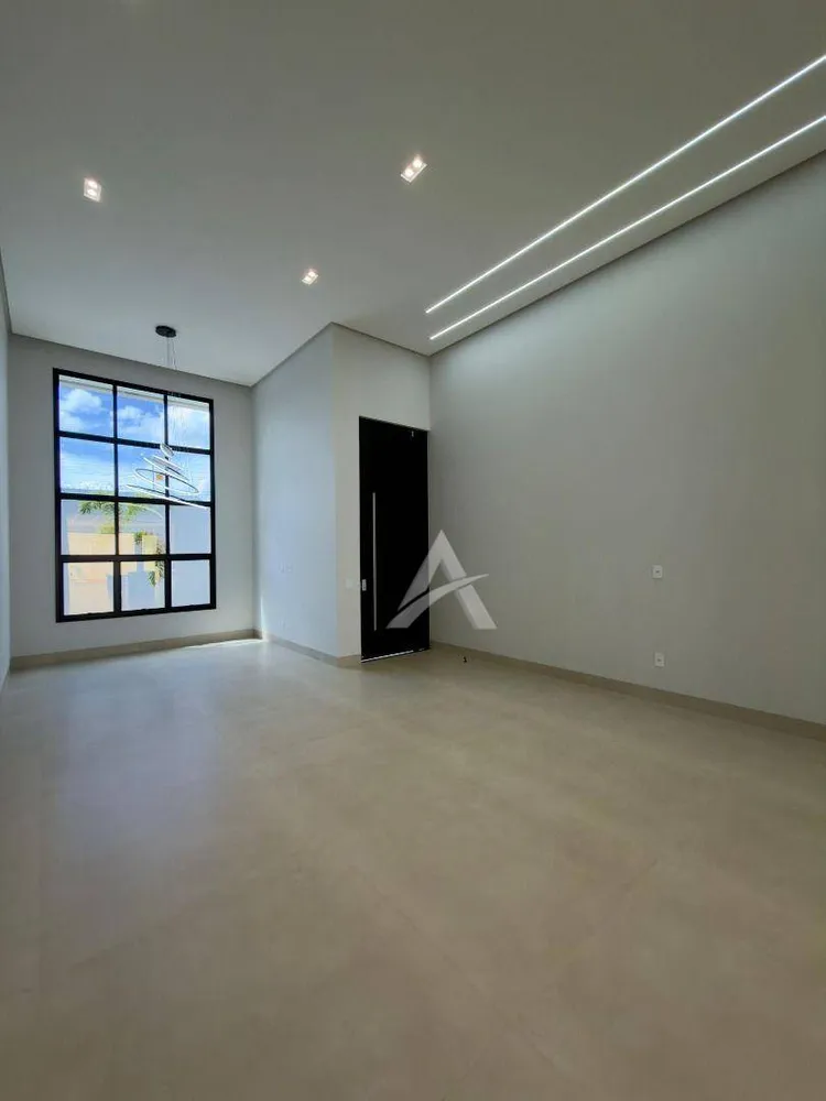 Casa, 4 quartos, 230 m² - Foto 5