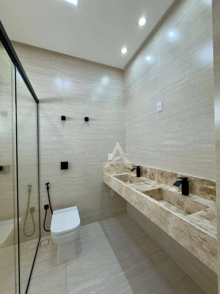 Casa, 4 quartos, 230 m² - Foto 8