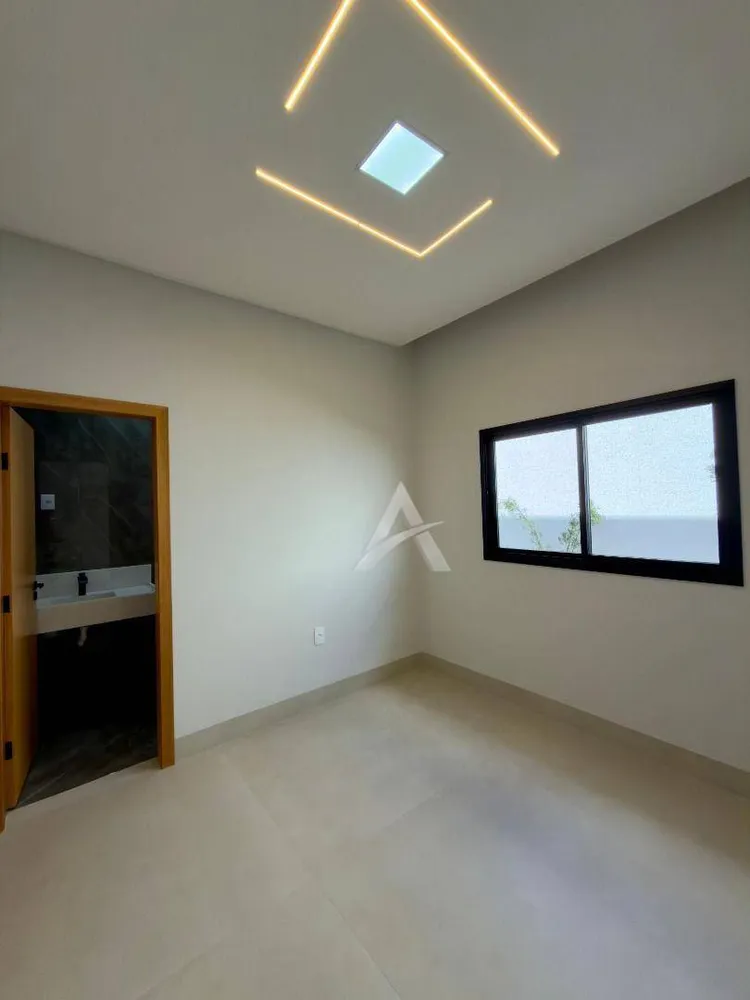 Casa, 4 quartos, 230 m² - Foto 9