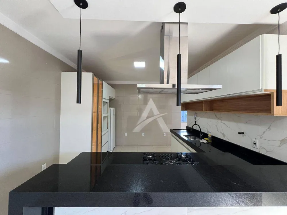 Casa, 3 quartos, 145 m² - Foto 8