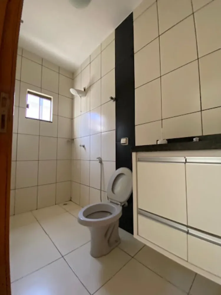 Casa, 3 quartos, 240 m² - Foto 2