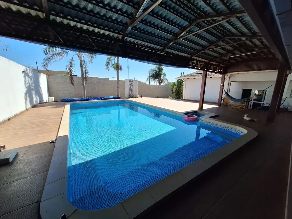 Casa, 3 quartos, 400 m² - Foto 1