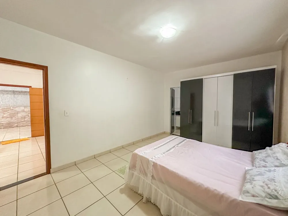 Casa, 3 quartos, 256 m² - Foto 8