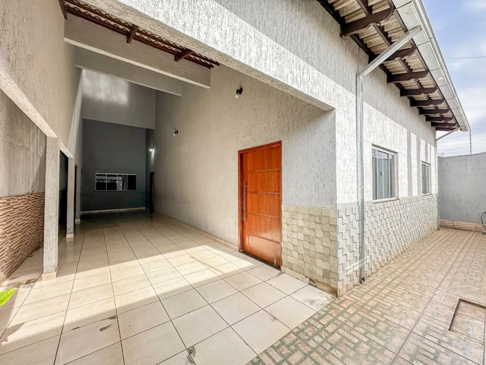 Casa, 3 quartos, 256 m² - Foto 1