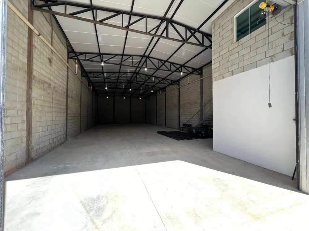 Depósito-Galpão, 297 m² - Foto 2